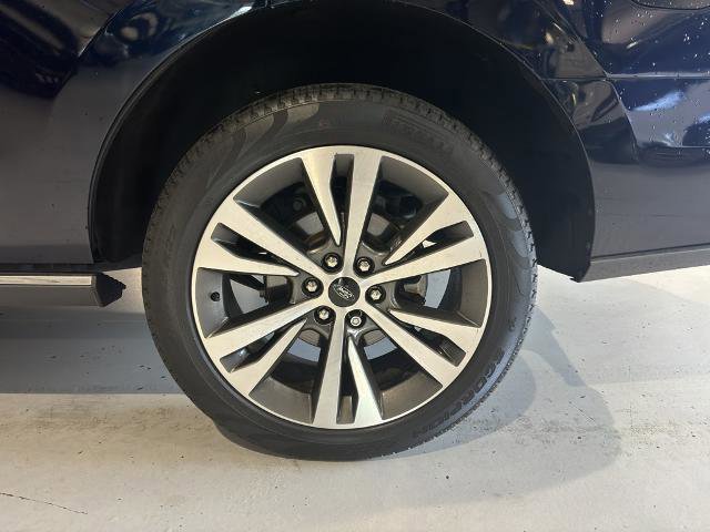 Certified 2021 Ford Expedition Limited image 9