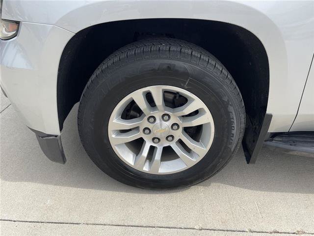 Used 2020 Chevrolet Suburban LT AWD/4WD image 10