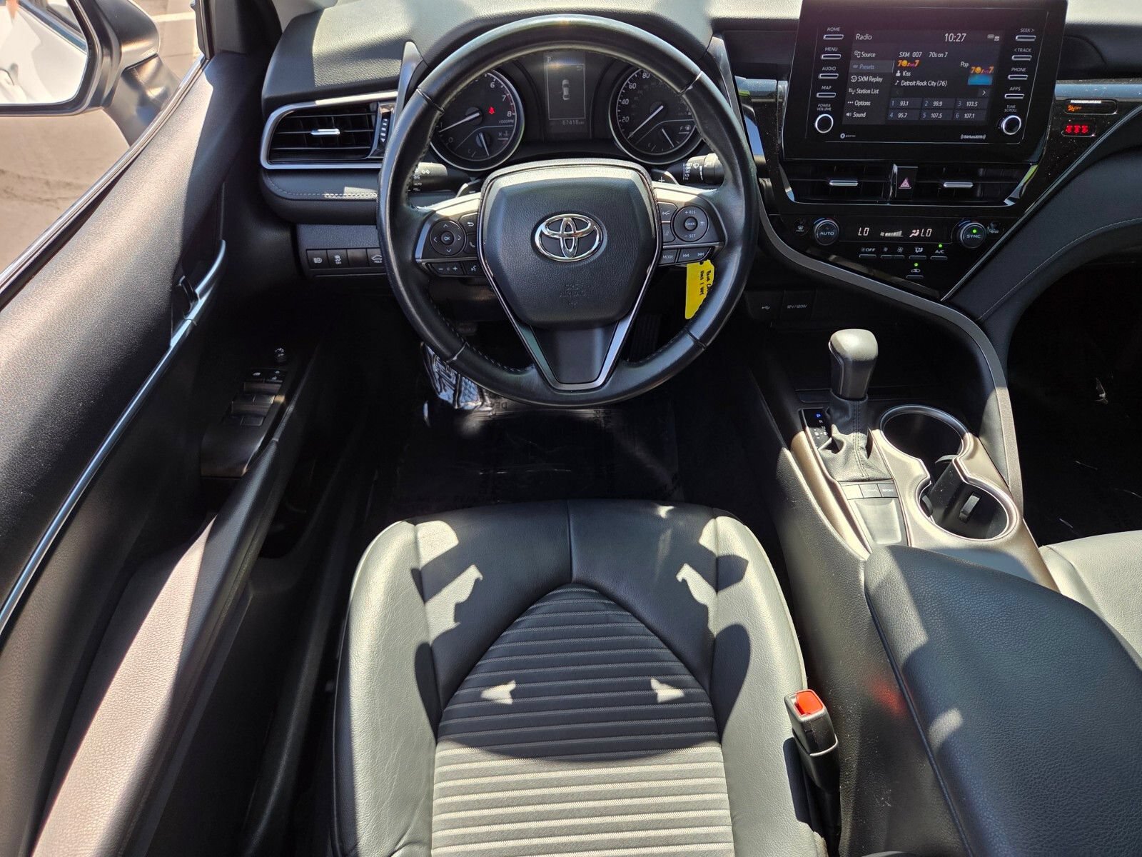 Used 2024 Toyota Camry SE FWD image 12