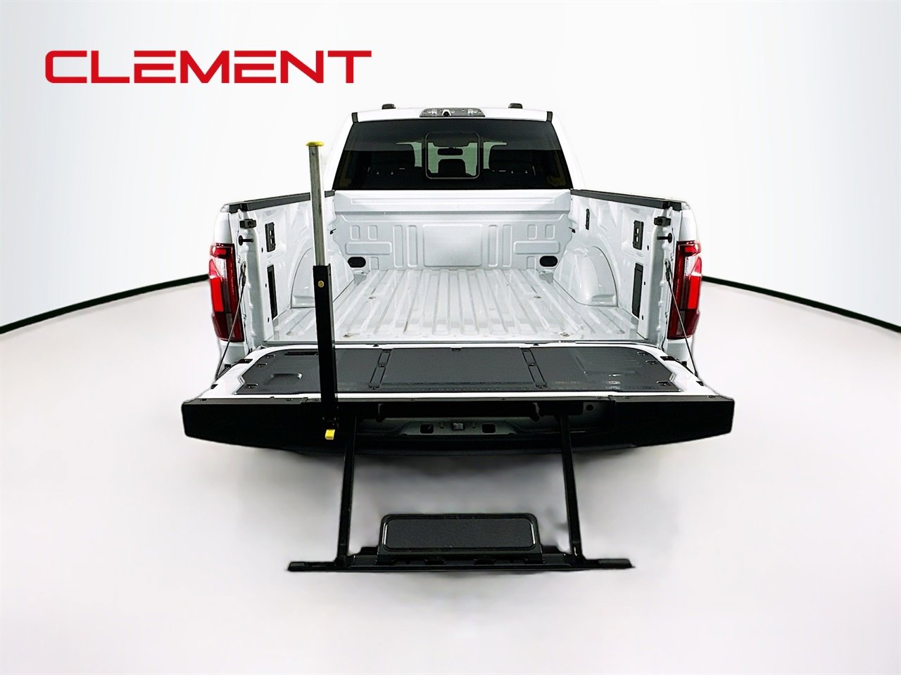 Certified 2025 Ford F150 Raptor w/ Equipment Group 803A Raptor R image 10