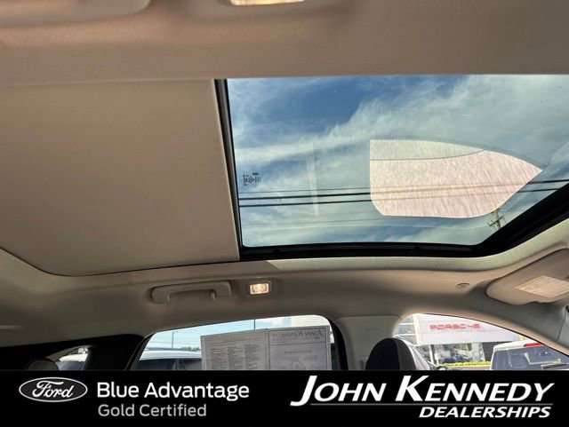 Certified 2022 Ford Escape SE w/ SE Sport Appearance Package AWD/4WD image 29