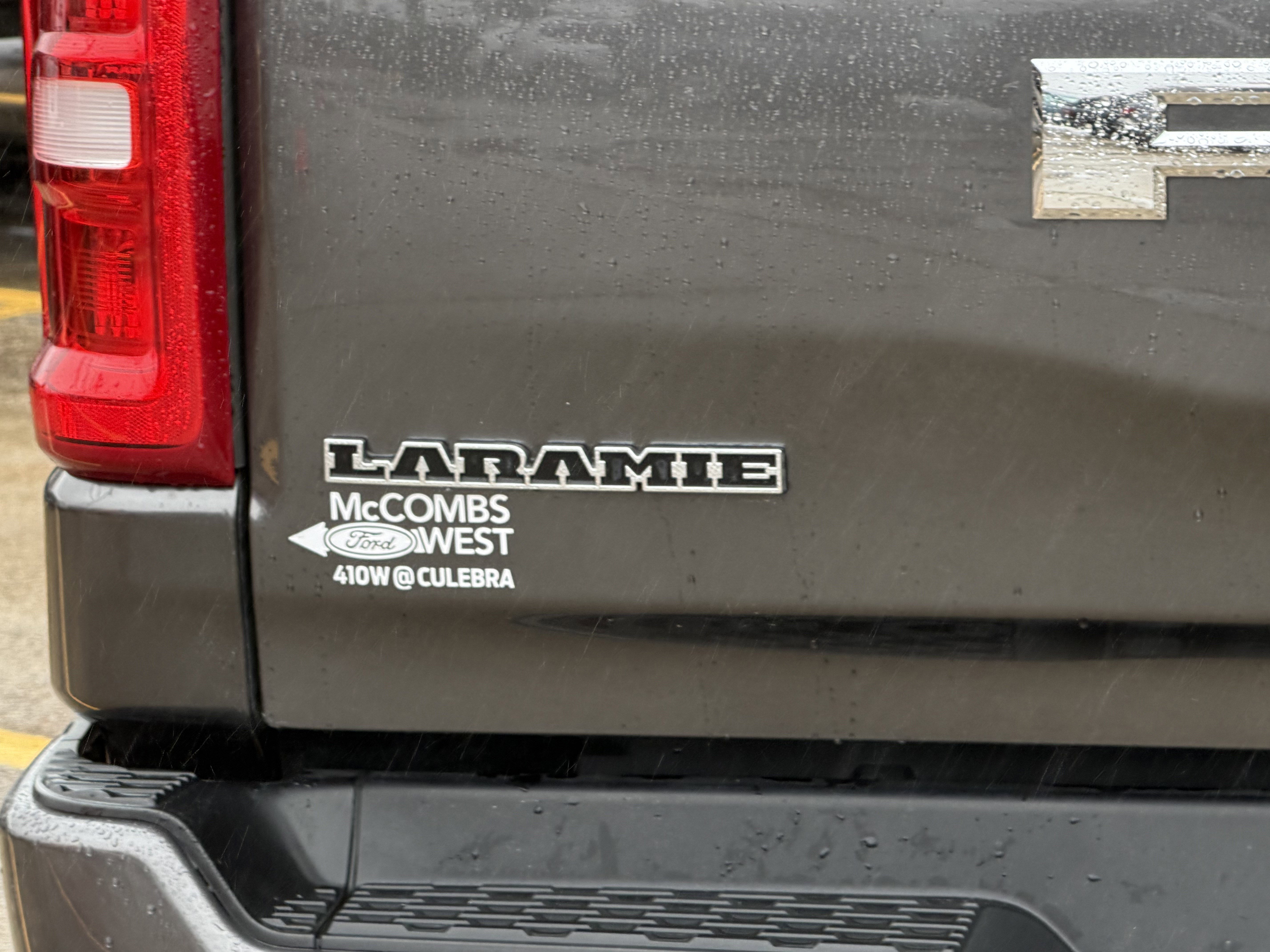 Used 2025 RAM 1500 Laramie w/ Laramie Southwest Edition image 13