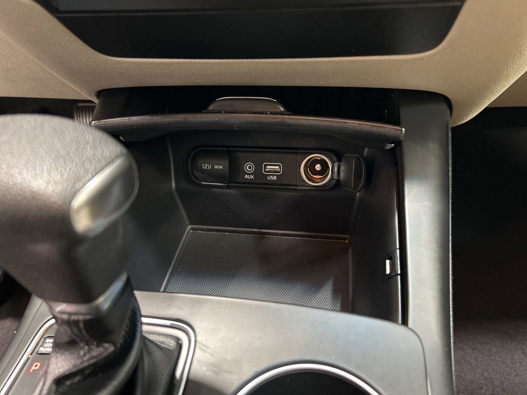 Used 2019 Kia Sorento FWD image 21