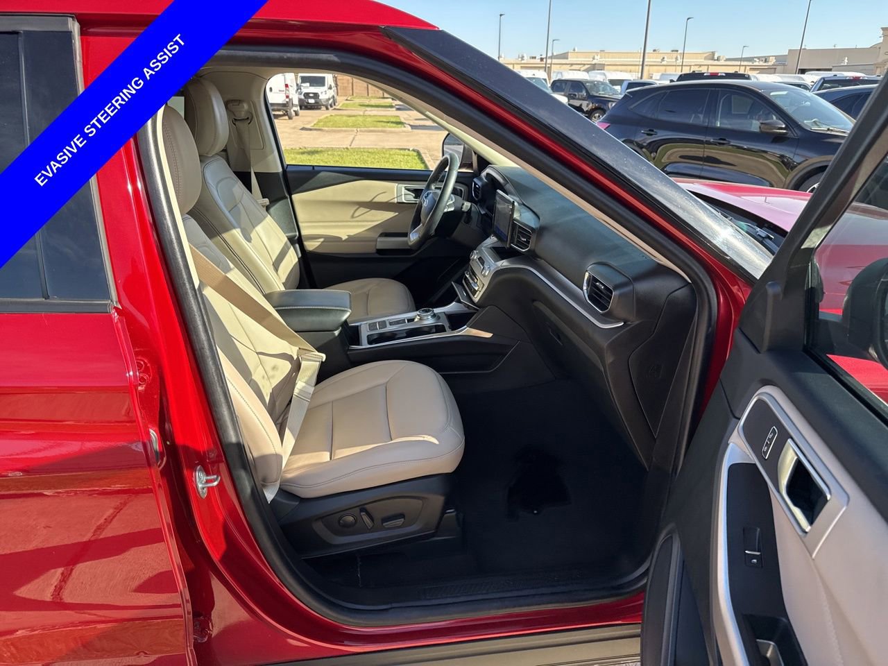 Certified 2023 Ford Explorer XLT w/ Equipment Group 202A image 15