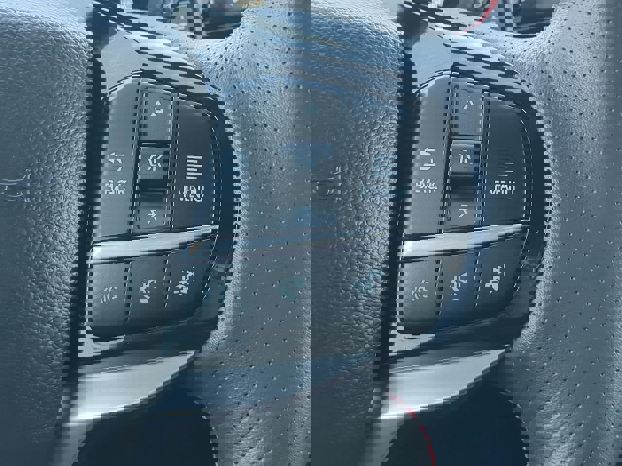 Certified 2025 Ford Explorer ST image 24