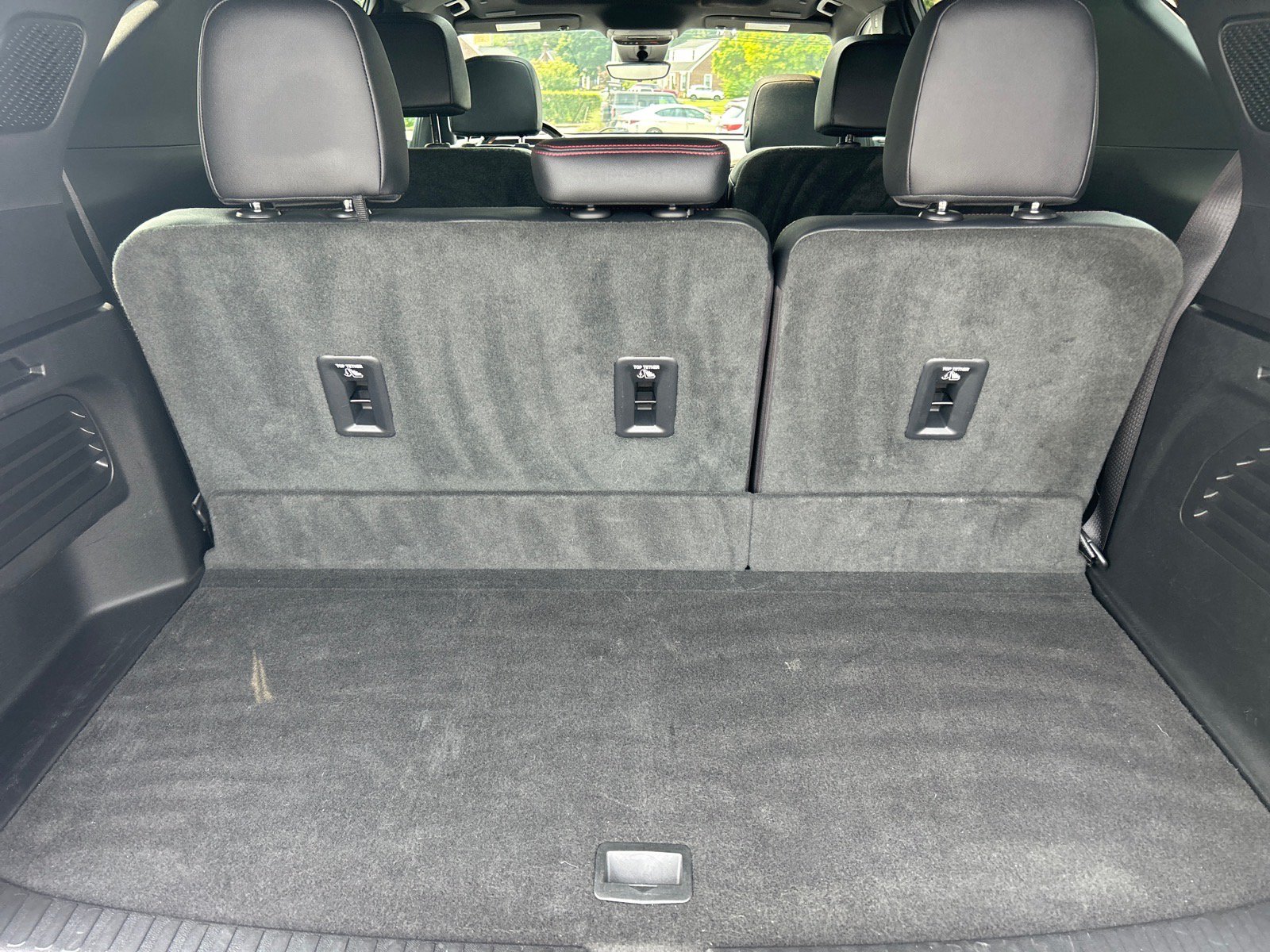 Used 2024 Chevrolet Traverse RS w/ LPO, Floor Liner Package AWD/4WD image 17