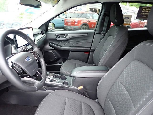 Certified 2025 Ford Escape Active w/ Tech Pack #1 AWD/4WD image 16