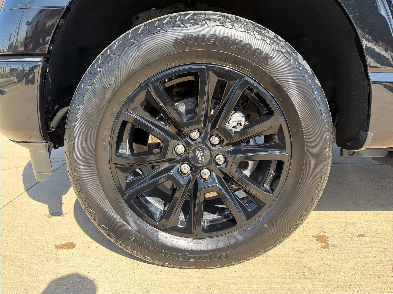 Certified 2025 Ford F150 Platinum w/ FX4 Off-Road Package image 12