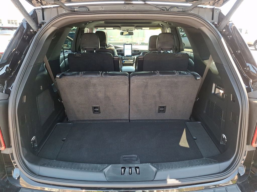 Certified 2023 Ford Explorer ST w/ Equipment Group 401A image 30