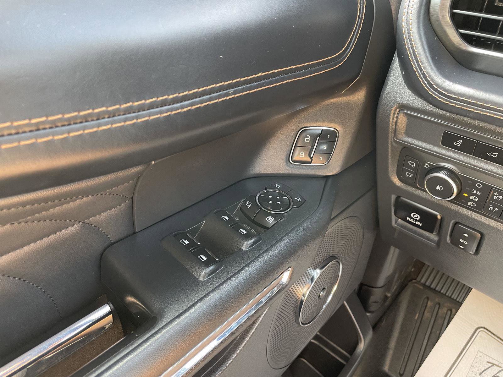 Certified 2023 Ford Expedition Platinum AWD/4WD image 34