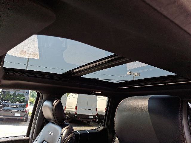 Certified 2019 Ford F150 Platinum w/ Equipment Group 701A Luxury AWD/4WD image 15