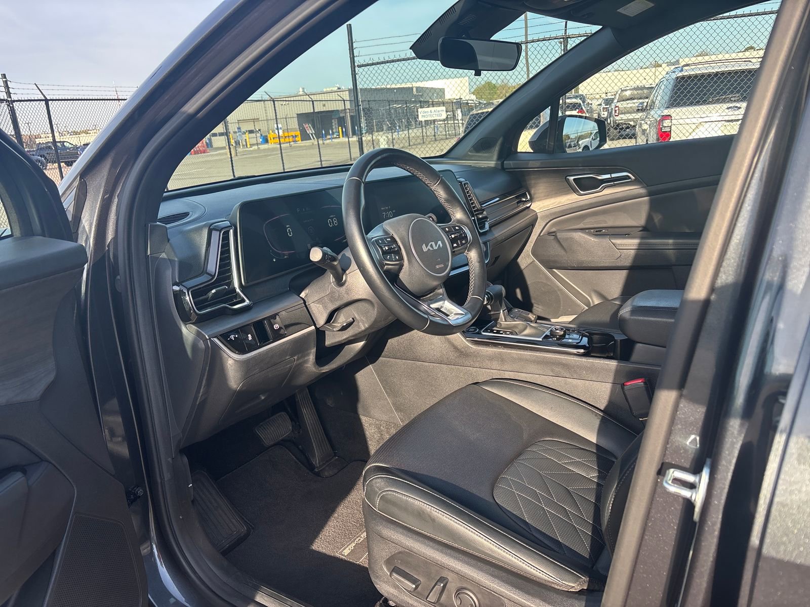 Used 2024 Kia Sportage X-Line AWD/4WD image 13