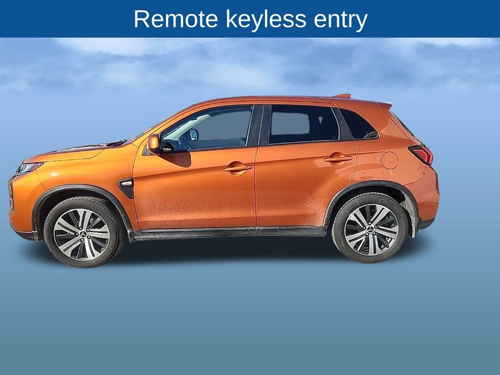 Used 2022 Mitsubishi Outlander Sport ES image 3