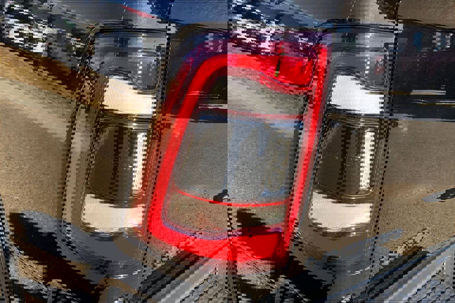 Used 2022 RAM 2500 Limited w/ Night Edition image 28