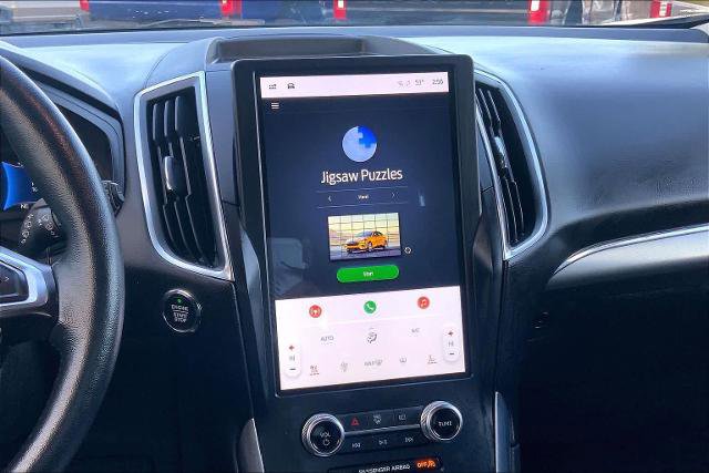 Certified 2024 Ford Edge Titanium image 6