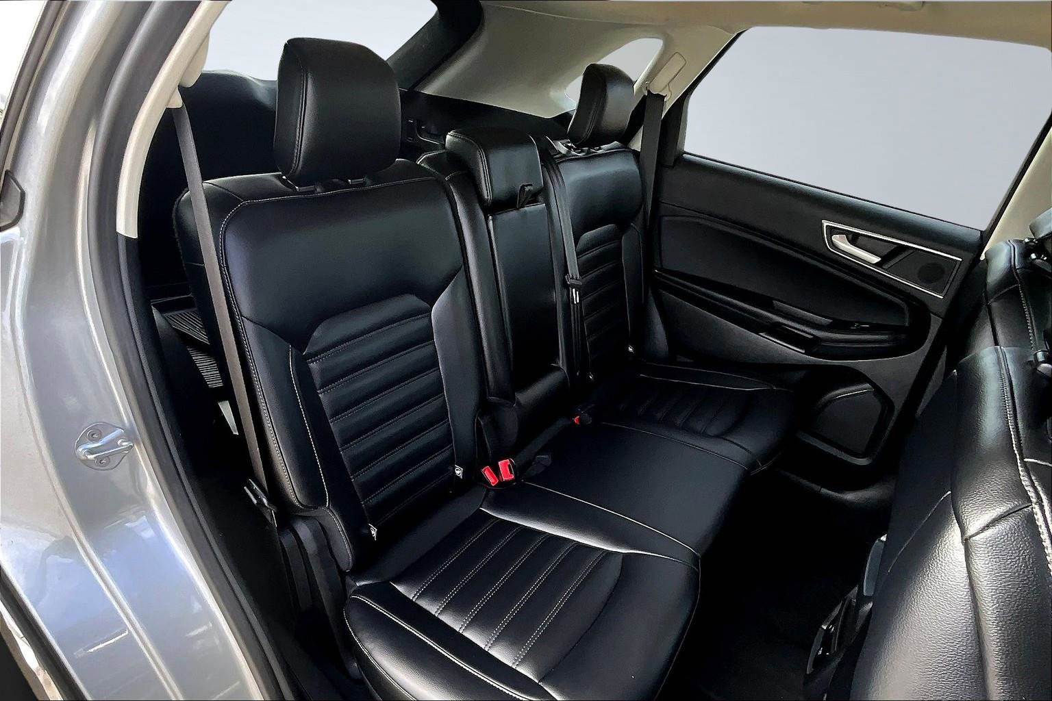 Certified 2022 Ford Edge SEL w/ Convenience Package image 20