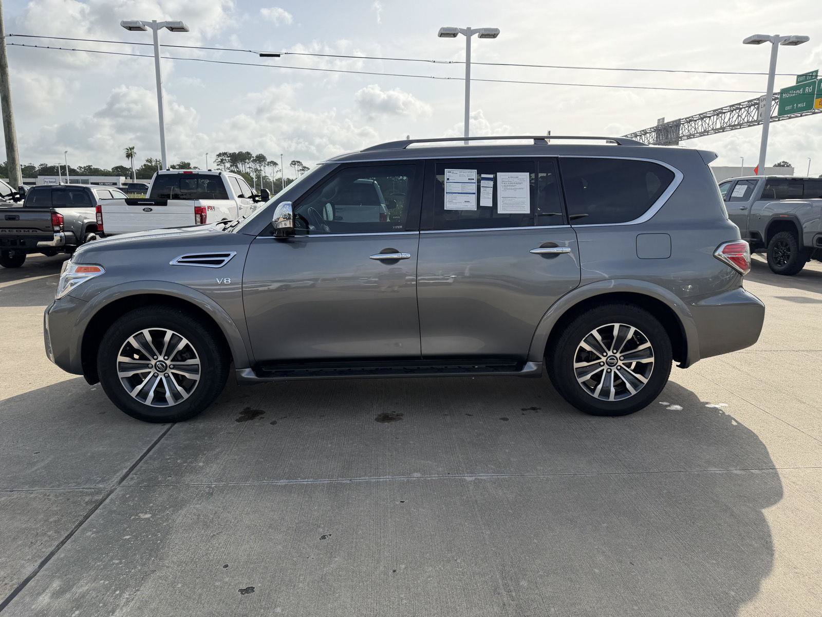 Used 2020 Nissan Armada SL RWD image 5