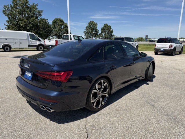 Used 2025 Audi S6 Premium Plus w/ Premium Plus Package AWD/4WD image 9
