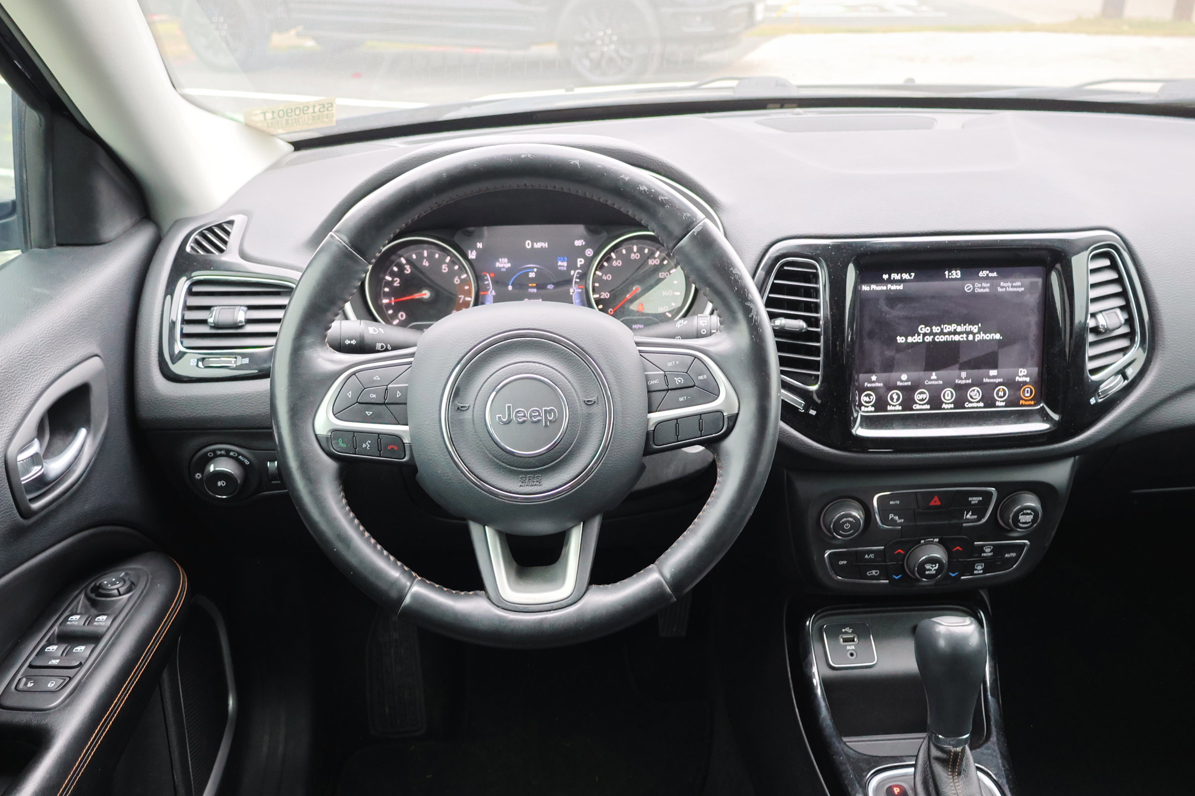 Used 2018 Jeep Compass Limited w/ Navigation Group image 29