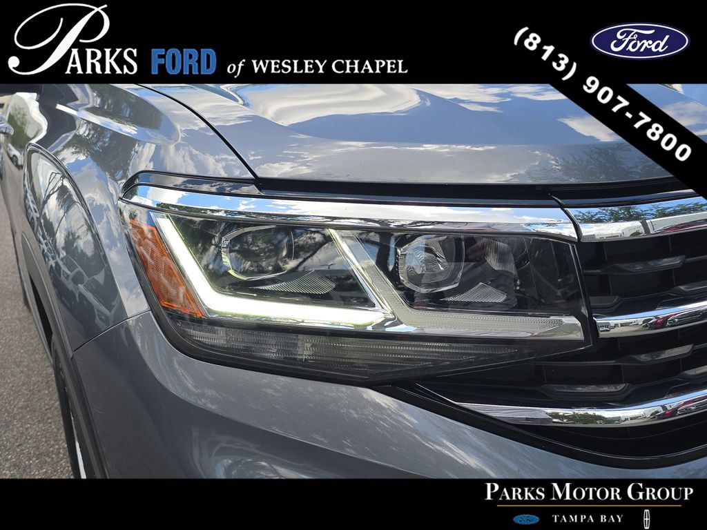 Used 2023 Volkswagen Atlas SE w/ Panoramic Sunroof Package FWD image 6