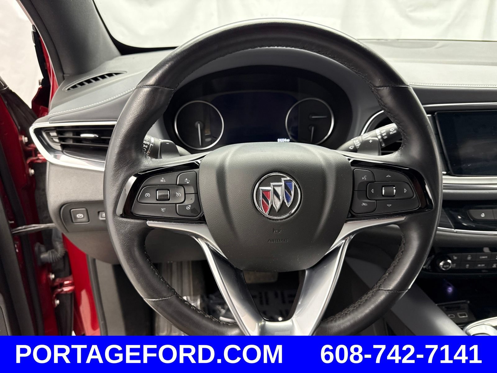 Used 2024 Buick Enclave Premium AWD/4WD image 15