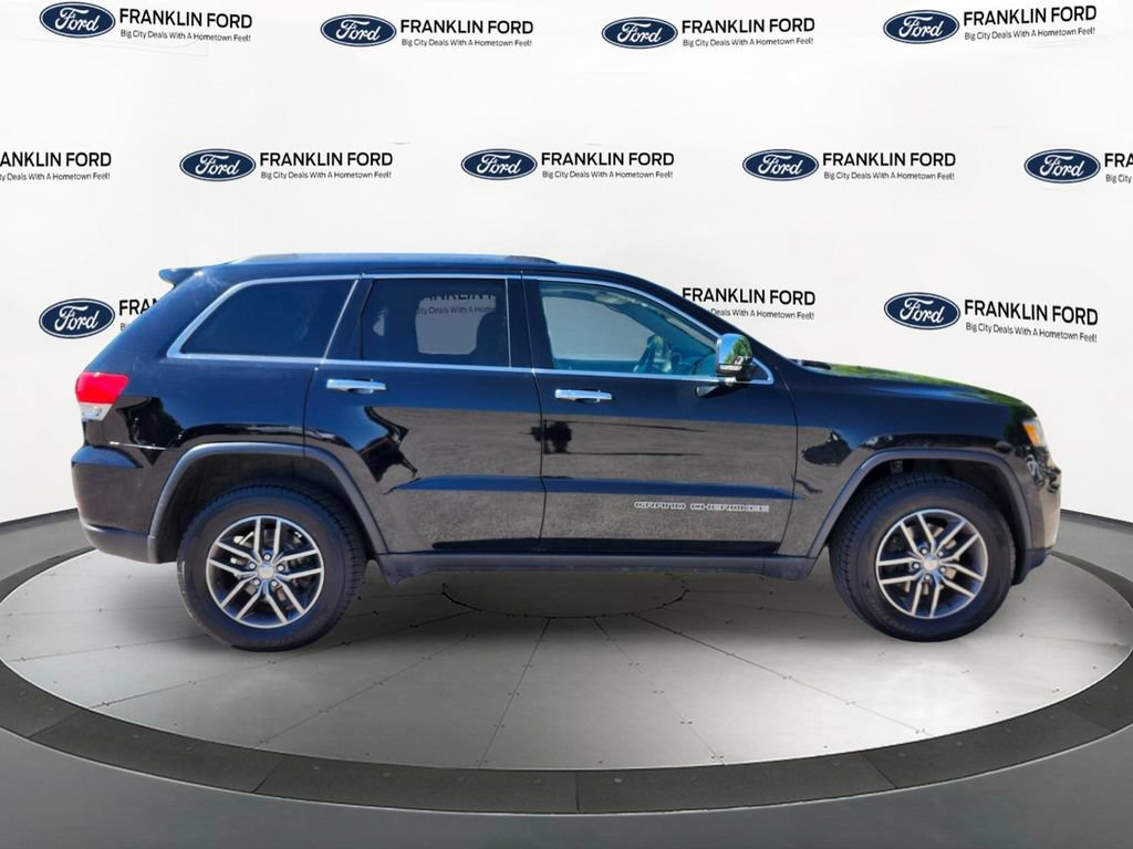 Used 2017 Jeep Grand Cherokee Limited AWD/4WD image 6