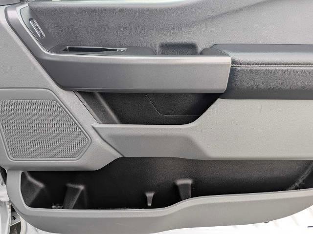 Certified 2023 Ford F350 XLT image 23