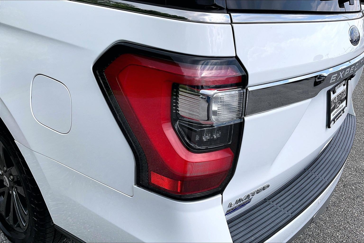 Certified 2021 Ford Expedition Max Limited AWD/4WD image 30