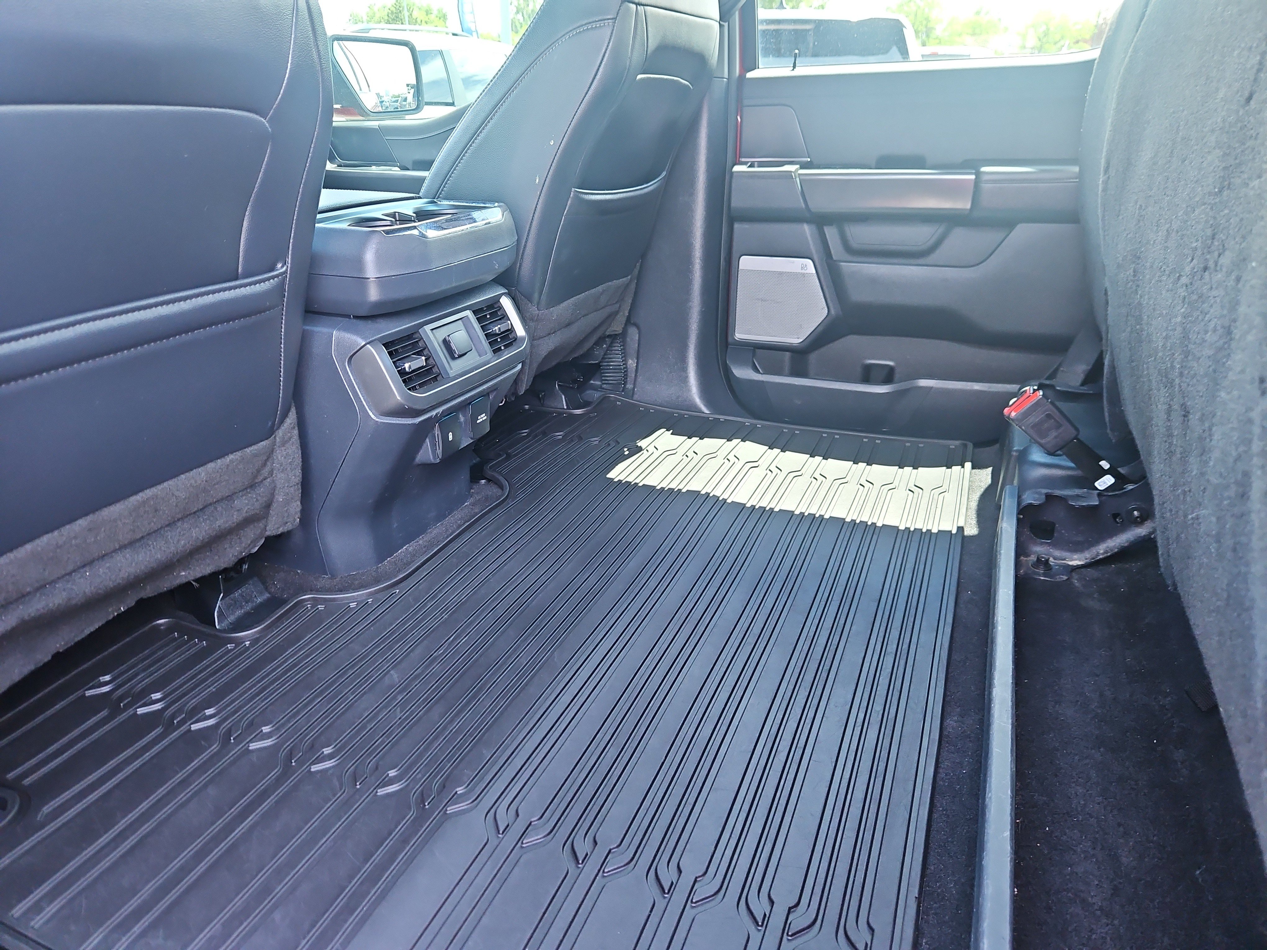 Certified 2024 Ford F150 Lariat AWD/4WD image 8