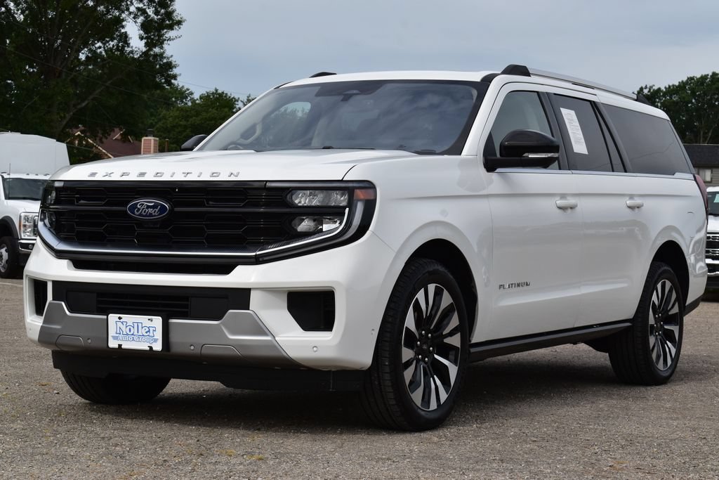Certified 2025 Ford Expedition Max Platinum w/ Driver's Package