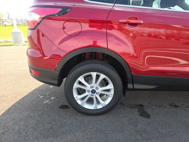 Certified 2017 Ford Escape SE image 7