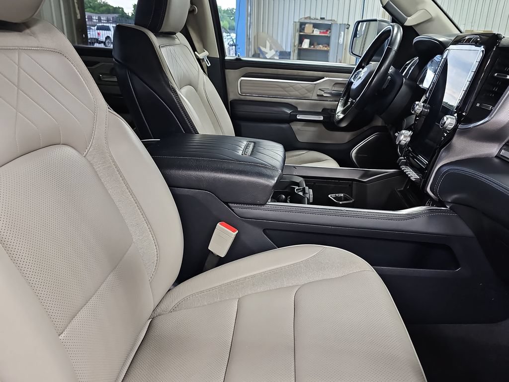 Used 2023 RAM 1500 Limited AWD/4WD image 10