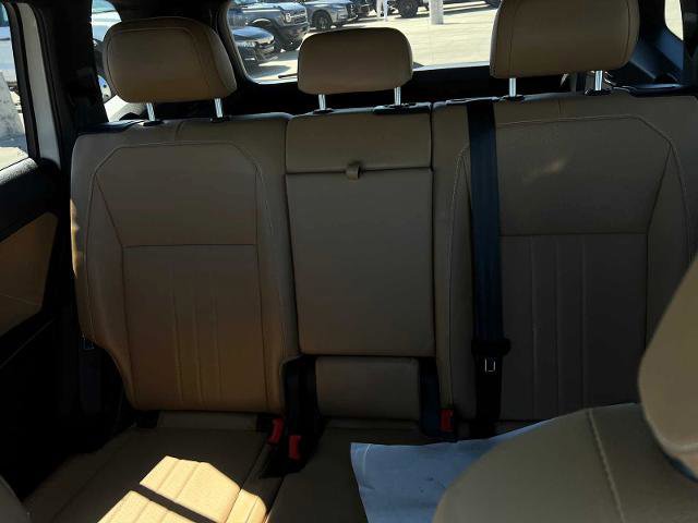 Used 2023 Volkswagen Tiguan SE R-Line image 16