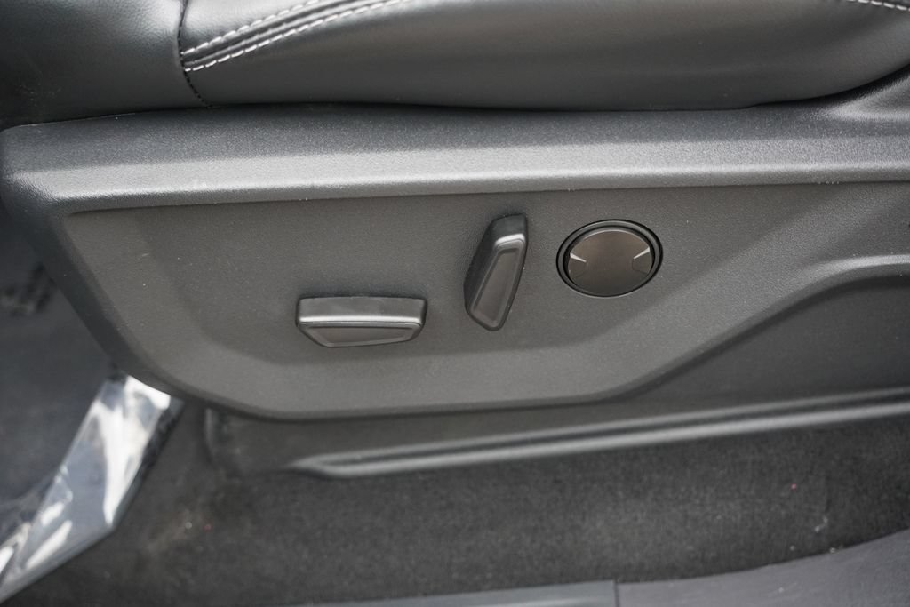Certified 2025 Ford Expedition Platinum AWD/4WD image 28
