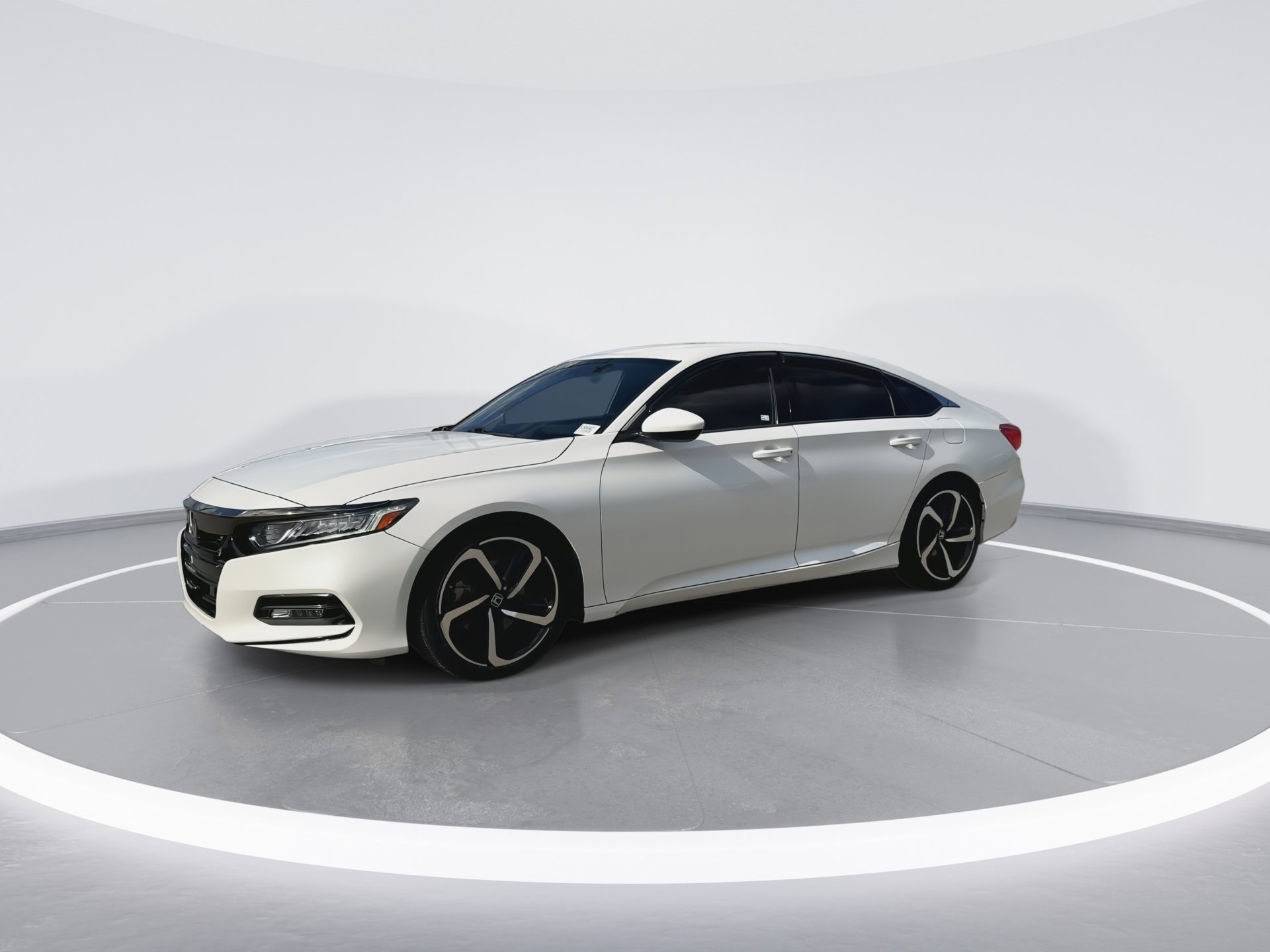 Used 2020 Honda Accord Sport image 4