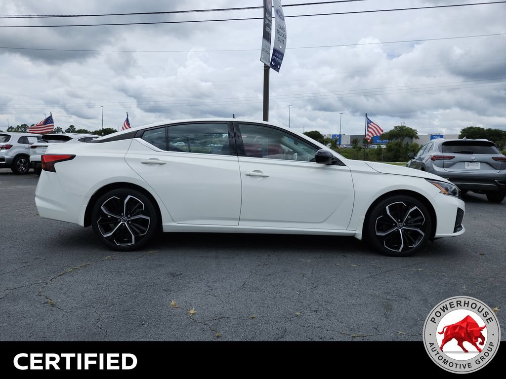 Used 2023 Nissan Altima 2.5 SR FWD image 7