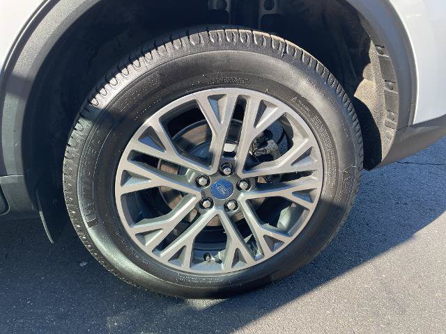 Certified 2020 Ford Escape SEL AWD/4WD image 7