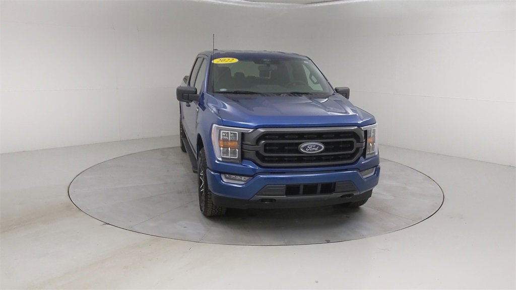 Certified 2022 Ford F150 XLT w/ Equipment Group 302A High image 10