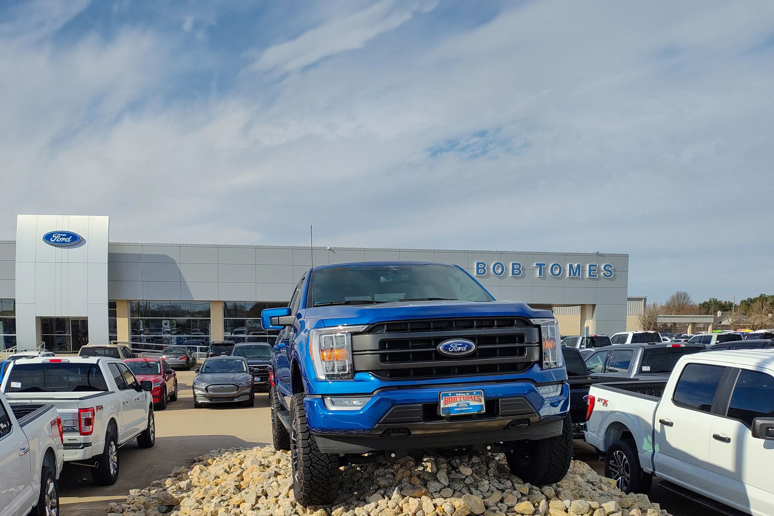 Certified 2026 Ford F350 Lariat w/ Lariat Ultimate Package AWD/4WD image 18