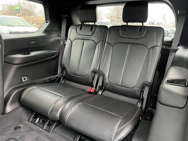 Used 2024 Jeep Grand Cherokee L Limited image 13