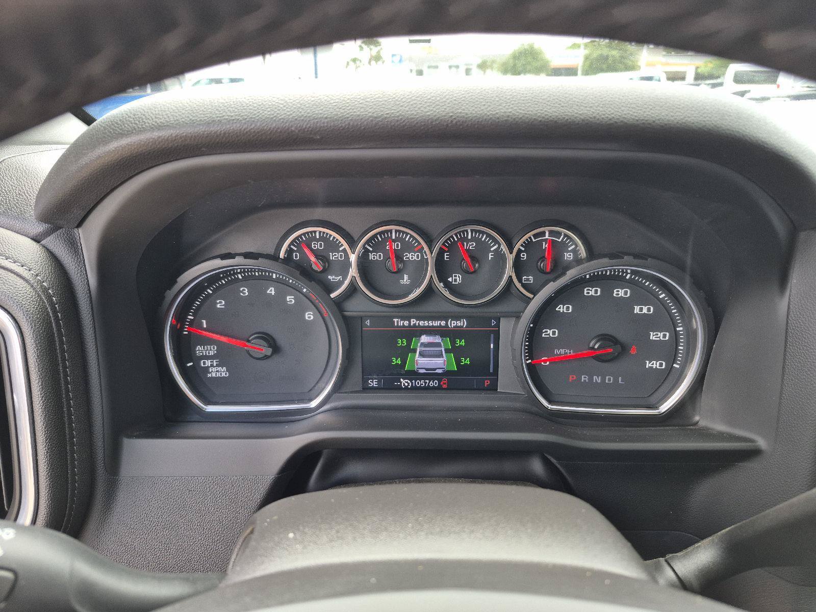Used 2022 Chevrolet Silverado 1500 LT w/ Convenience Package II RWD image 4