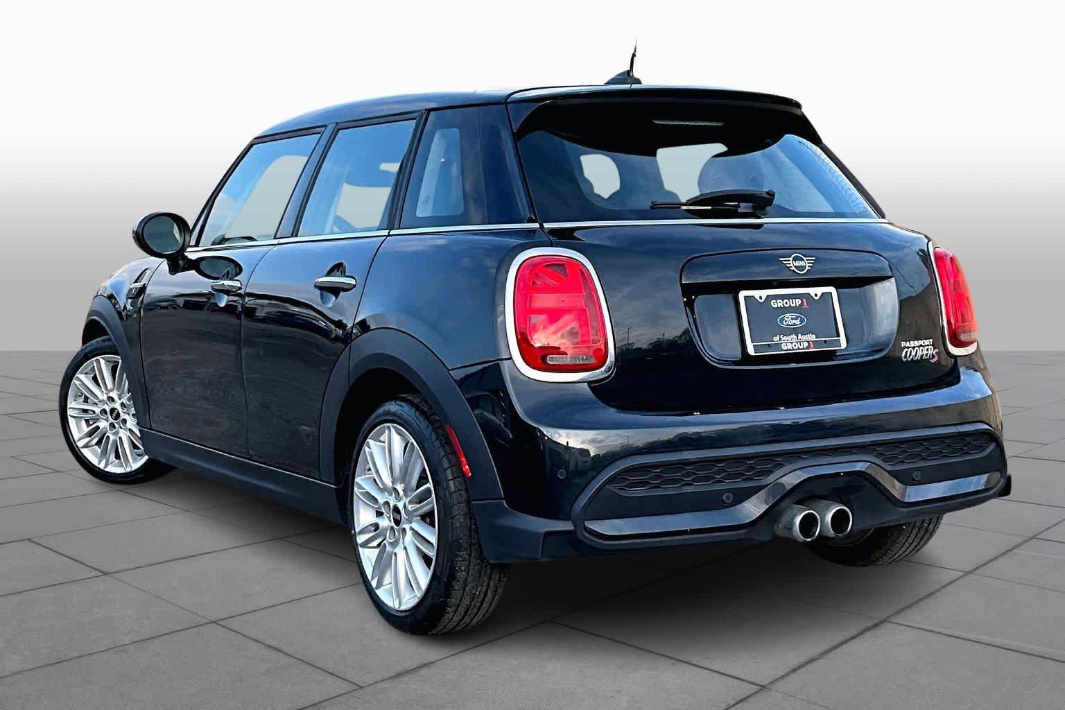 Used 2024 MINI Cooper S FWD image 4
