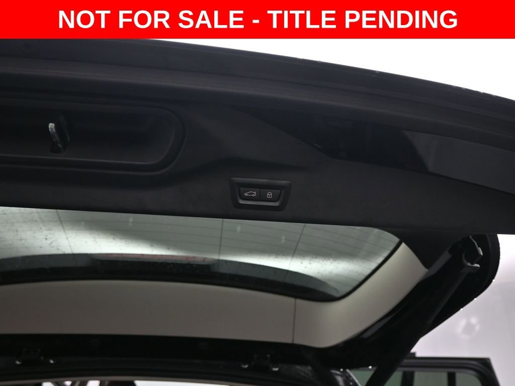 Used 2023 BMW X7 xDrive40i w/ Parking Assistance Package image 20