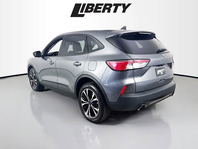 Certified 2022 Ford Escape SE w/ SE Sport Appearance Package image 3