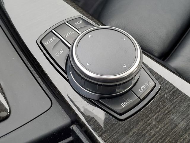 Used 2018 BMW 330i xDrive Sedan w/ Convenience Package image 23