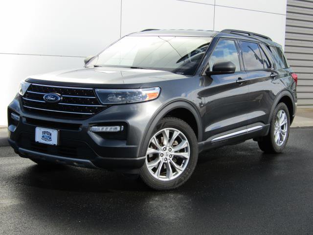 Certified 2020 Ford Explorer XLT w/ Equipment Group 202A image 27