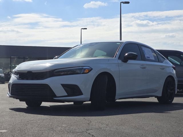 Used 2023 Honda Civic Sport image 9