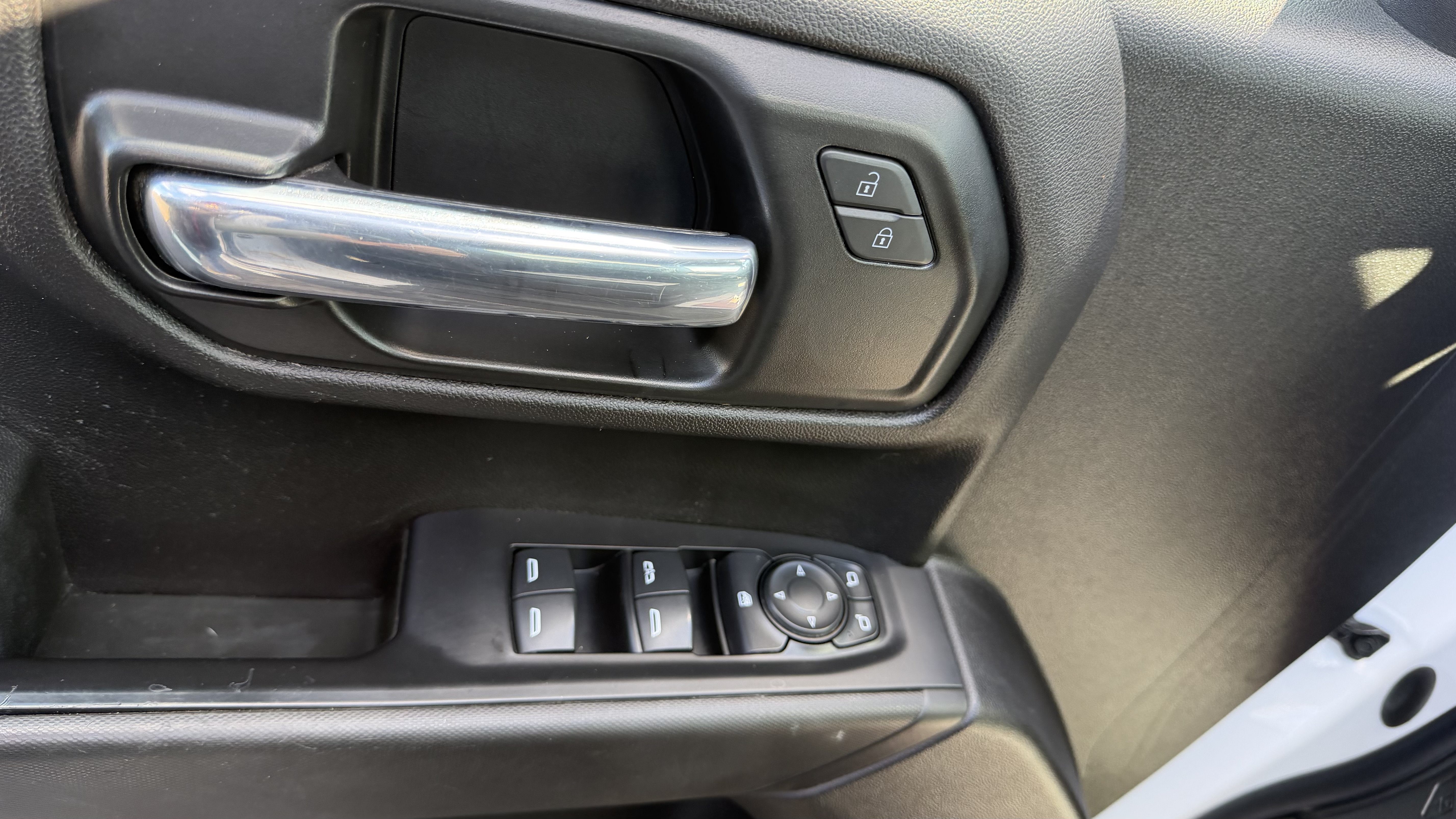 Used 2021 Chevrolet Silverado 1500 W/T w/ WT Fleet Convenience Package AWD/4WD image 21