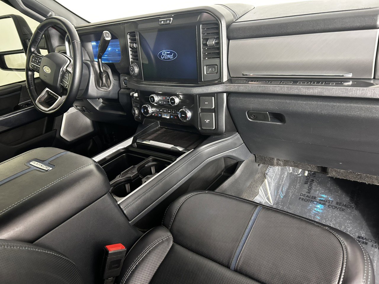 Certified 2025 Ford F350 Platinum w/ FX4 Off-Road Package AWD/4WD image 11