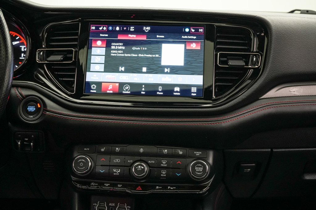 Used 2024 Dodge Durango GT image 15